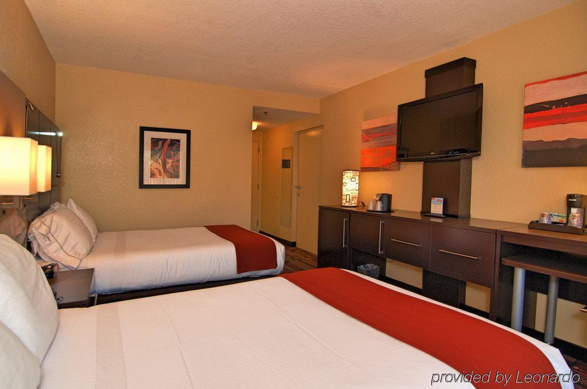 Holiday Inn Express Ft Lauderdale Cruise-Airport By Ihg Fort Lauderdale Exterior foto